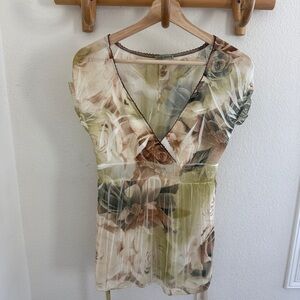 Y2K Body central floral sheer babydoll top with tie detail Size M made in USA